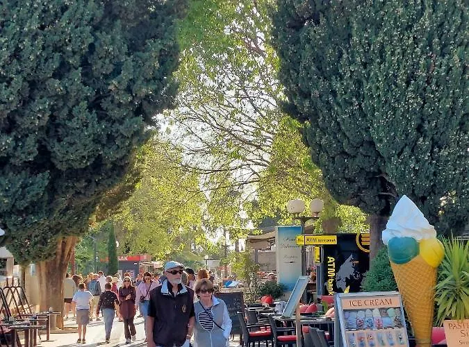 Blue Promenade Apartmán *